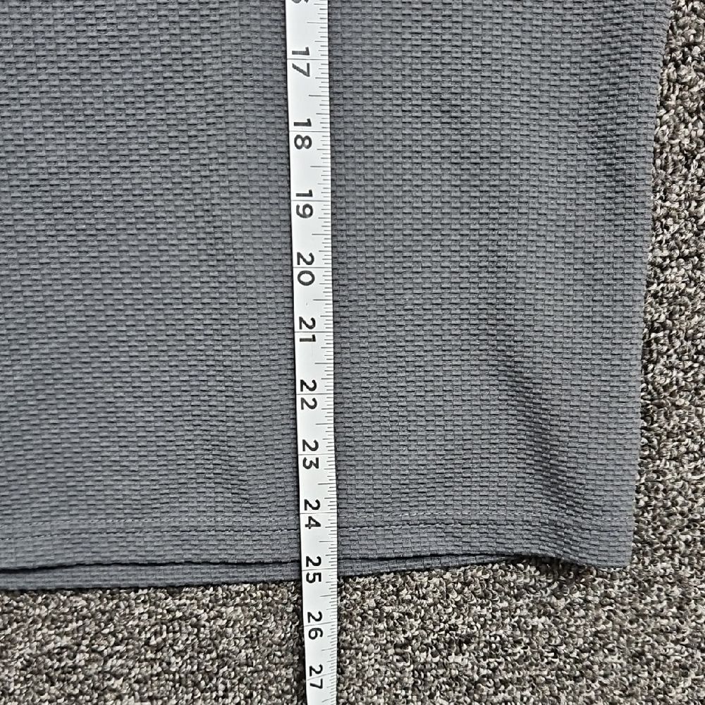 Tahari Men's Short Sleeve Gray Pull Over Shirt - Picture 6 of 8